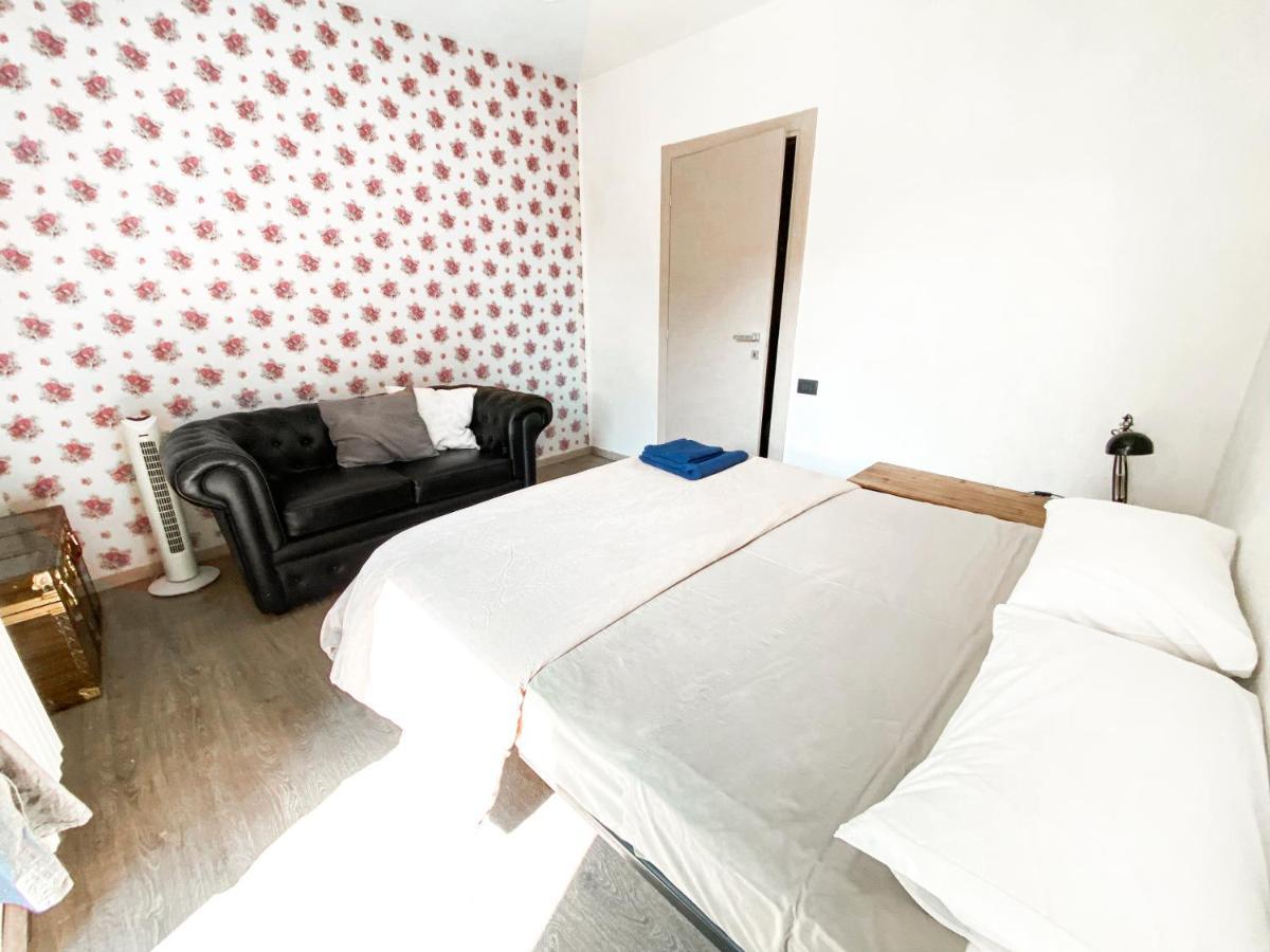 Apartamento Casa San Dona - Luminoso Trilocale Con Parcheggio Turín Exterior foto