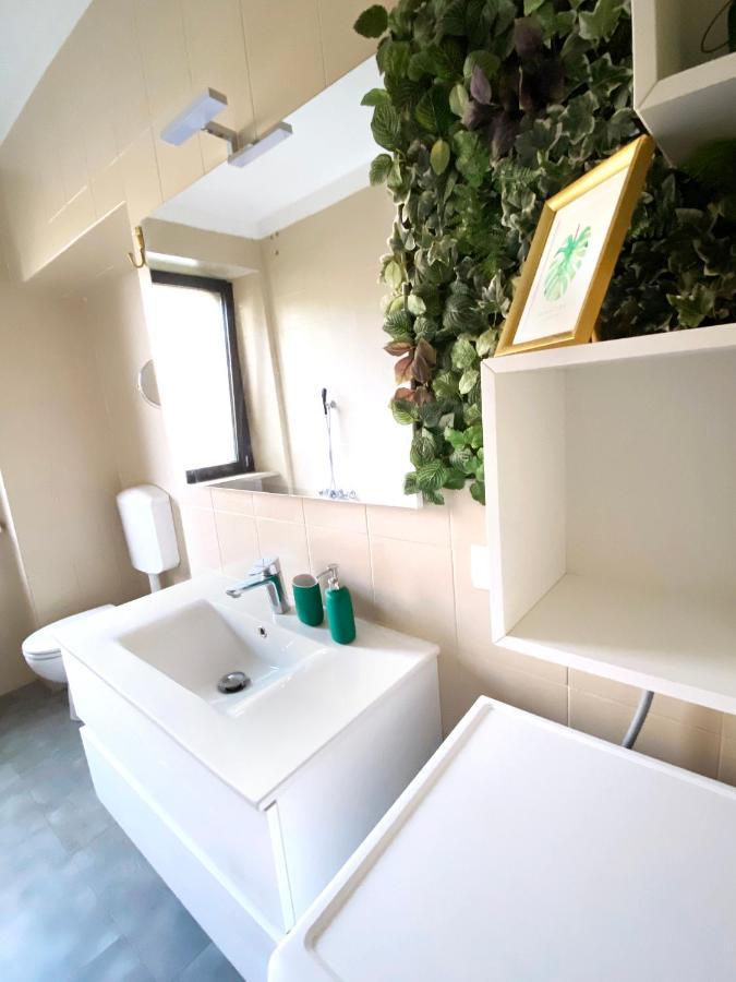 Apartamento Casa San Dona - Luminoso Trilocale Con Parcheggio Turín Exterior foto